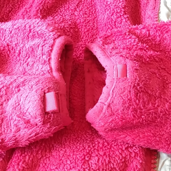 North Face pink fuzzy fleece zip up - Picture 4 of 4